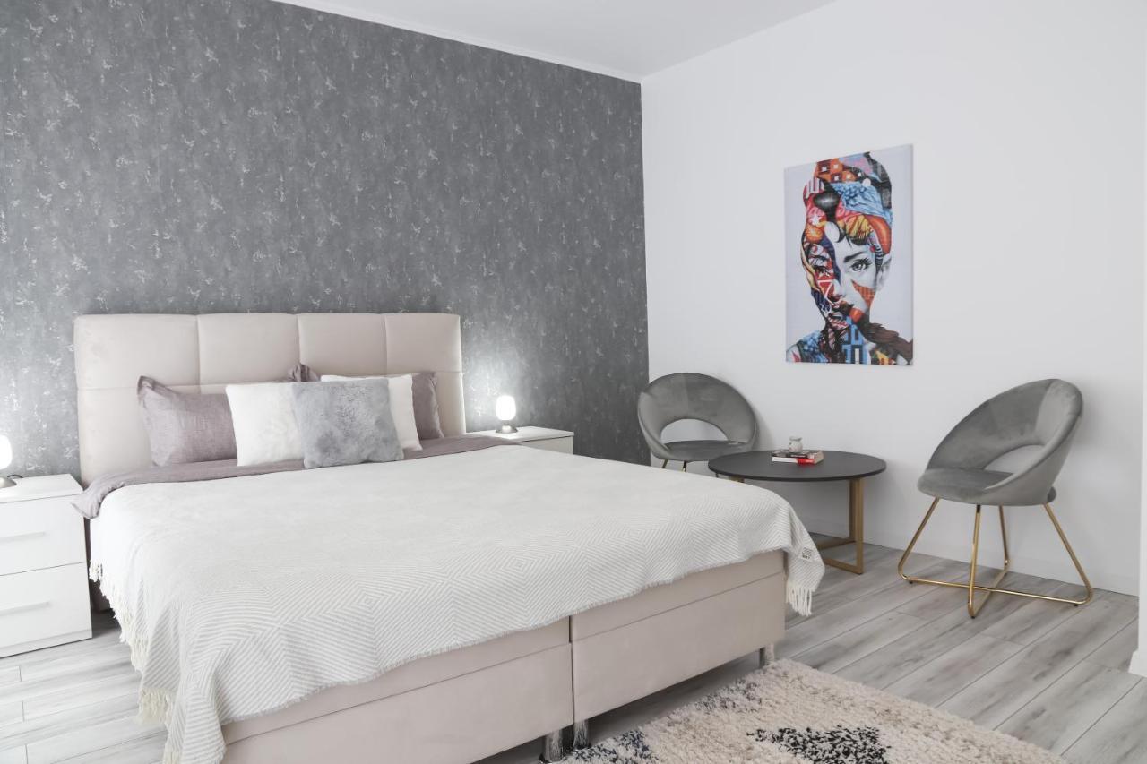 Stars Apartment Brasov Exterior photo